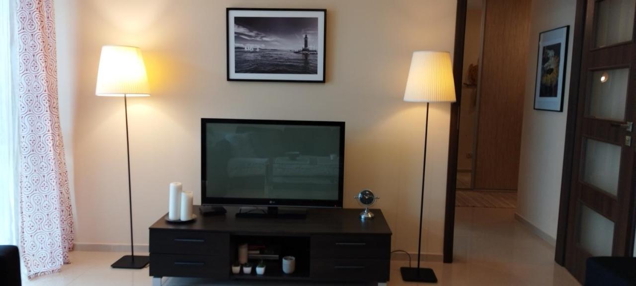 Appartamento Apartament Amber Z Duzym Tarasem Kołobrzeg Esterno foto