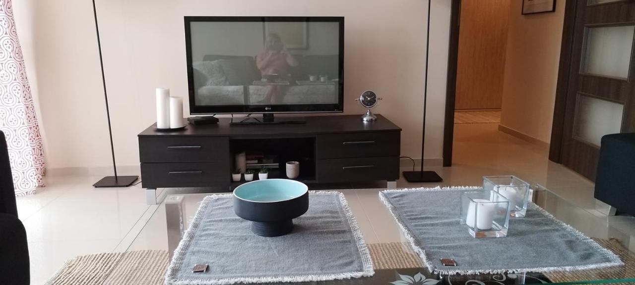 Appartamento Apartament Amber Z Duzym Tarasem Kołobrzeg Esterno foto