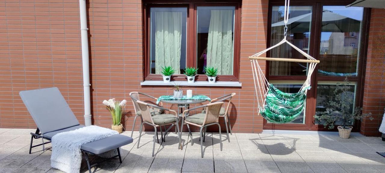 Appartamento Apartament Amber Z Duzym Tarasem Kołobrzeg Esterno foto